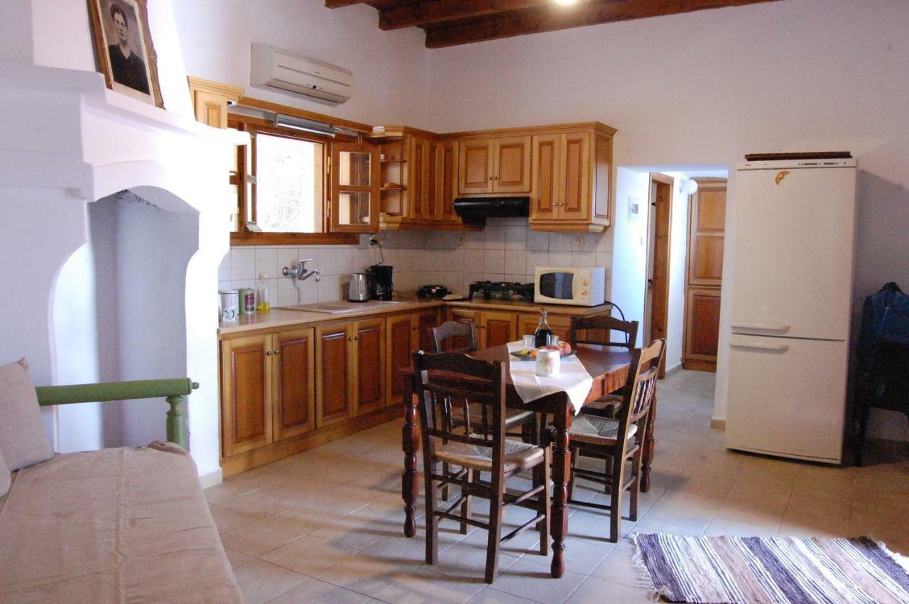 Вилла Old Winery House Колимварион Экстерьер фото