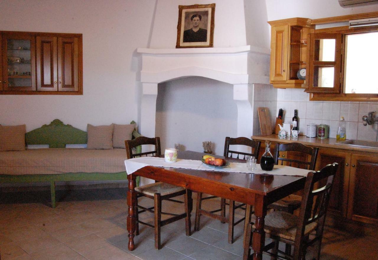 Вилла Old Winery House Колимварион Экстерьер фото